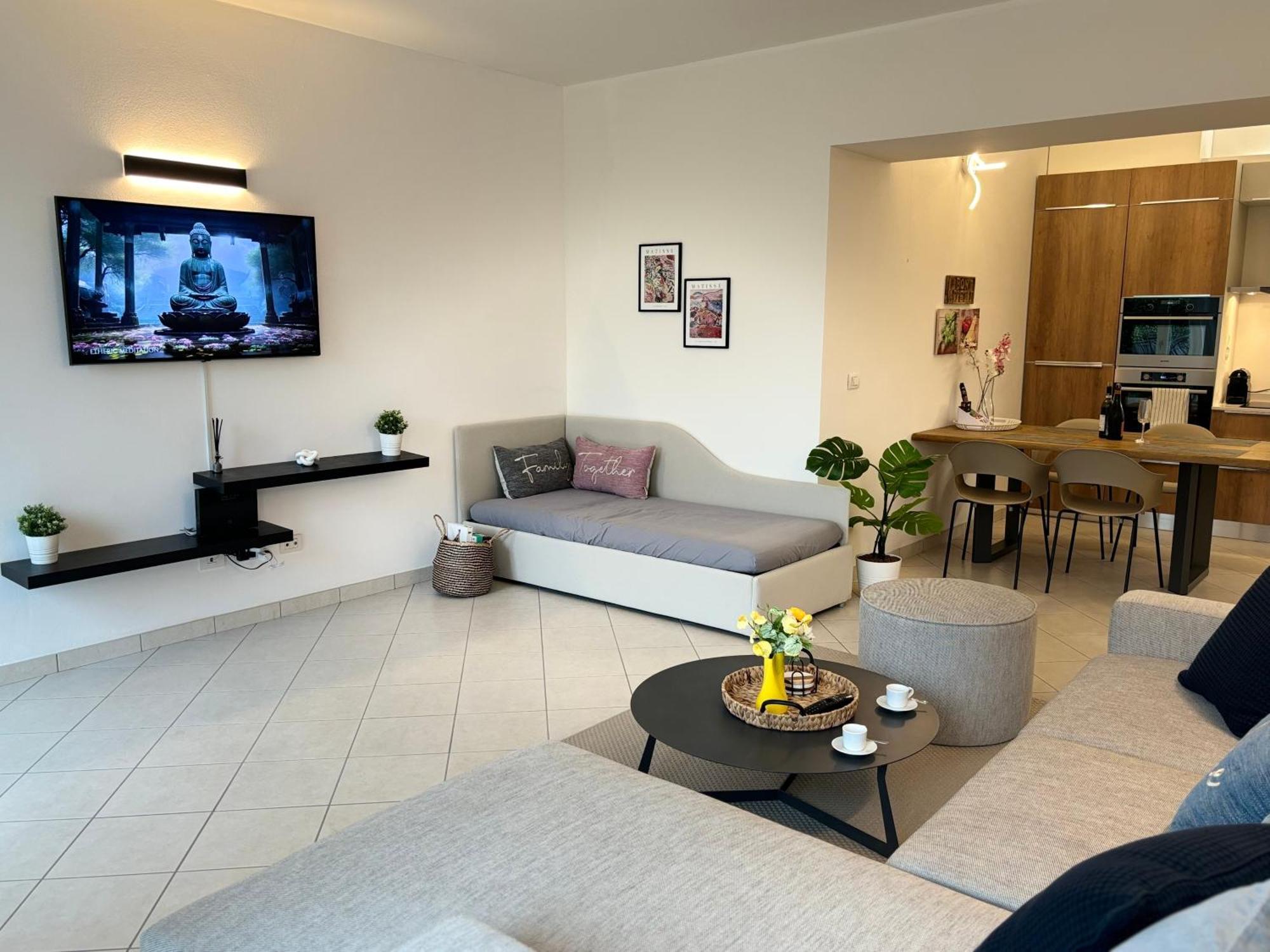 Lago Villa Zen - Apartment With Jacuzzi, Panoramic Views Ленно Екстер'єр фото